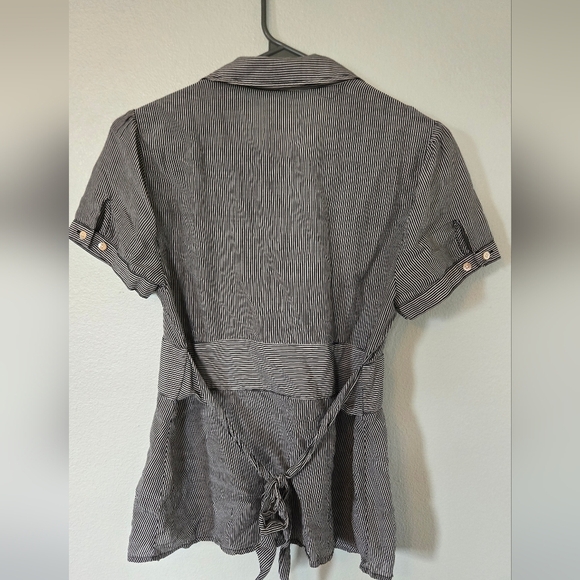 The Limited Button Down Silk Shirt Size Medium - Picture 2 of 6